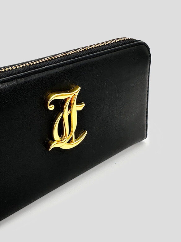 alyssa-wallet-24072.jpg