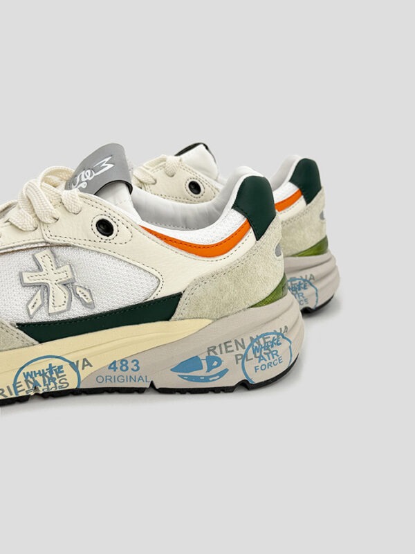 Exit BCN — PREMIATA — MASE — vista 4 de 6