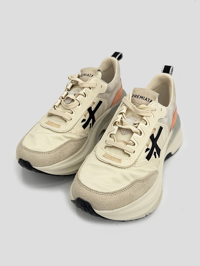 Exit BCN — PREMIATA — HILL 8522 — vista 6 de 6