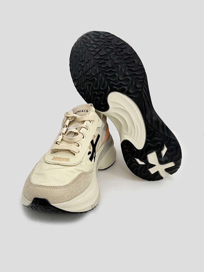 Exit BCN — PREMIATA — HILL 8522 — vista 5 de 6