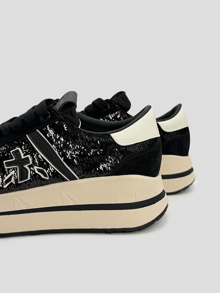 Exit BCN — PREMIATA — BETHCOIN 8504 — vista 4 de 6