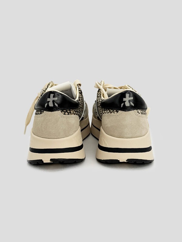 Exit BCN — PREMIATA — BETHCOIN 8501 — vista 3 de 5