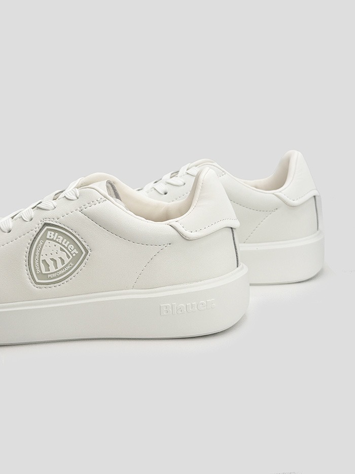Exit BCN — BLAUER — BUCK WHITE — vista 4 de 5