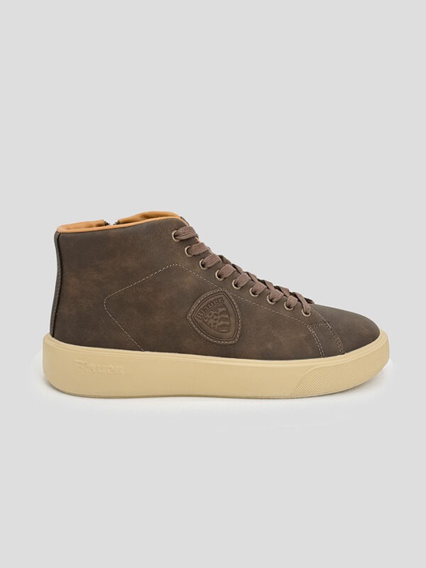 Exit BCN — BLAUER — BUCK ALTA BROWN — vista en catálogo