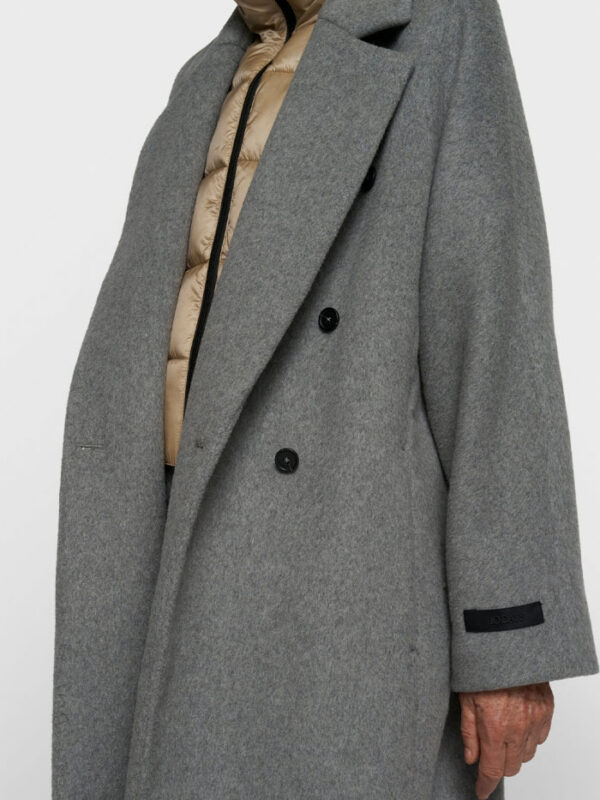 Exit BCN — 10days — CHIC COAT — vista 6 de 9