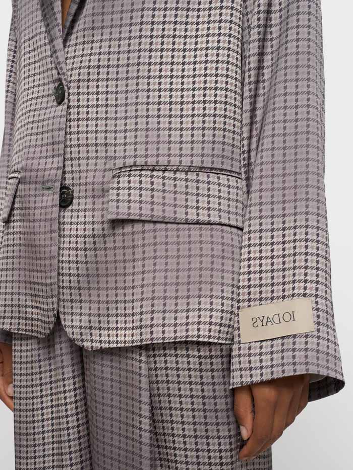 Exit BCN — 10days — FLUID BLAZER — vista 4 de 6