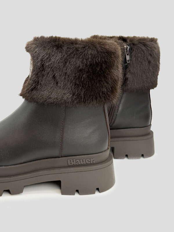 Exit BCN — BLAUER — KIMMEL BROWN — vista 4 de 6