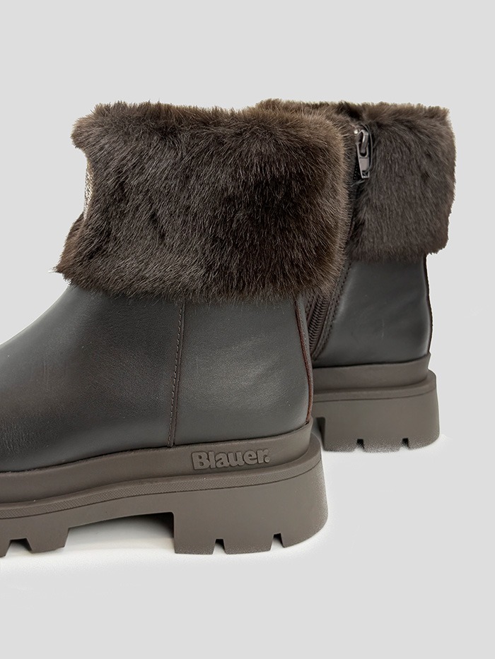 Exit BCN — BLAUER — KIMMEL BROWN — vista 4 de 6