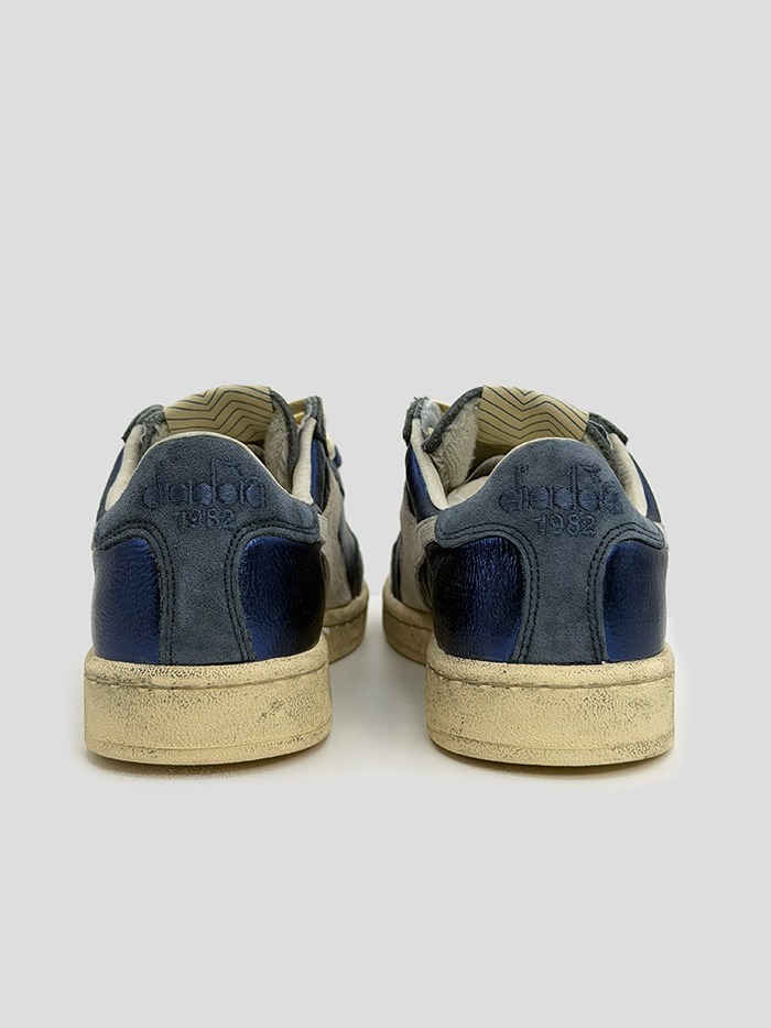 Exit BCN — Diadora — PRESTIGE METAL — vista 3 de 6