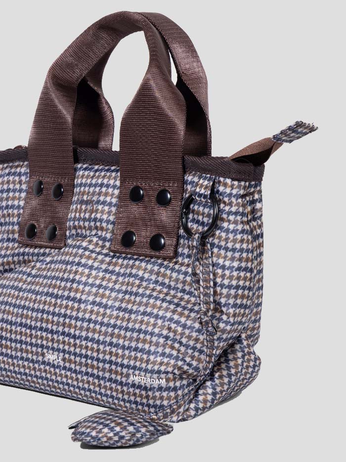 Exit BCN — 10days — SMALL PADDED — vista 2 de 3