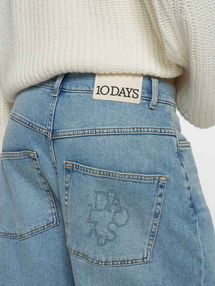 Exit BCN — 10days — WIDE TAPERED — vista 3 de 6