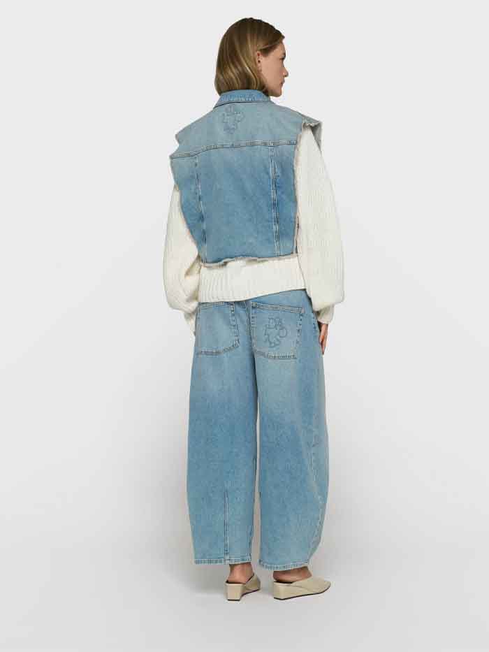 Exit BCN — 10days — WIDE TAPERED — vista 4 de 6